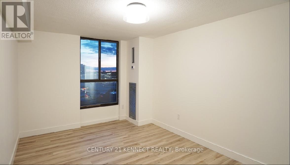 1601 - 3170 Kirwin Avenue S, Mississauga, Ontario  L5A 3R1 - Photo 25 - W12524284