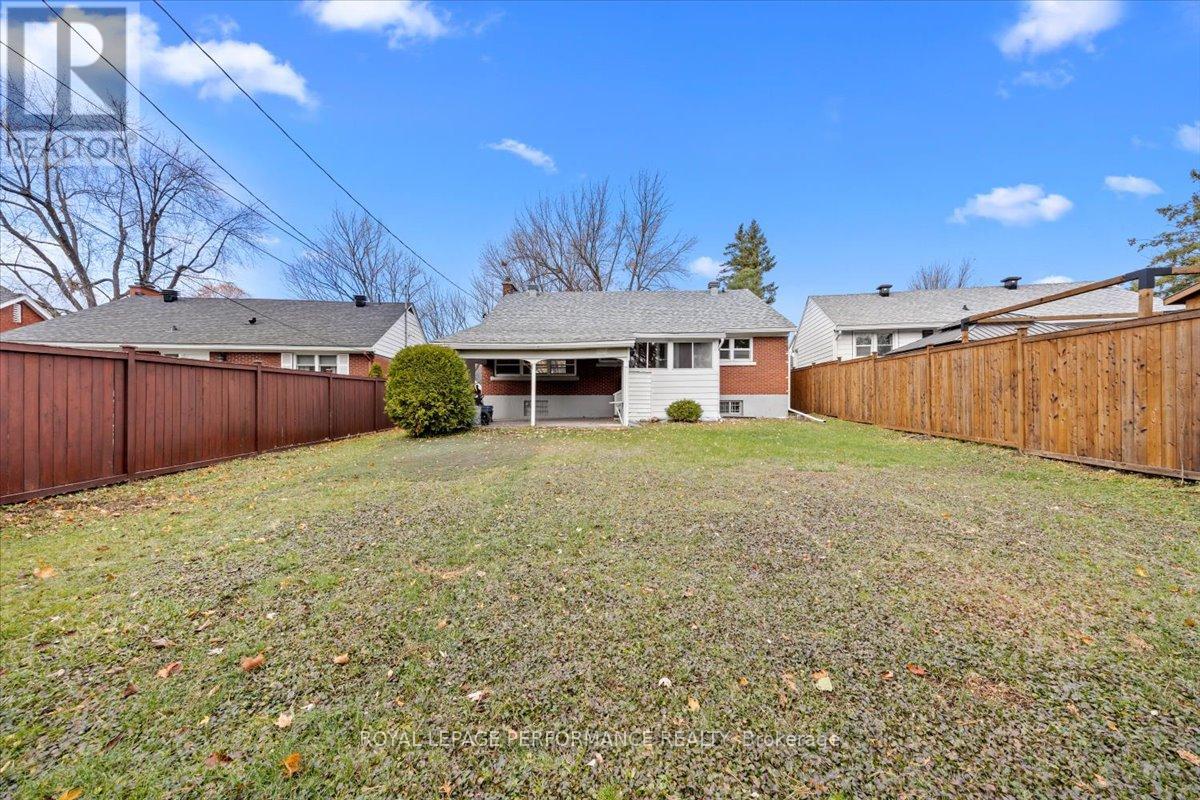 234 Knox Crescent, Ottawa, Ontario K1G 0K8 - Photo 39 - X12525068