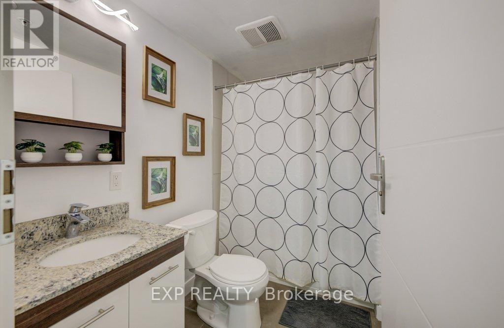 718 - 250 Albert Street, Waterloo, Ontario  N2L 0H5 - Photo 8 - X12525546