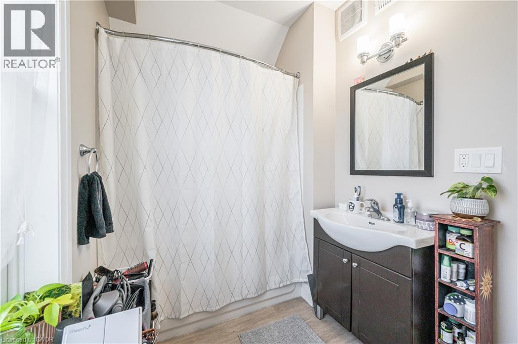 161 Victoria Street S, Kitchener, Ontario  N2G 2B7 - Photo 20 - 40786816