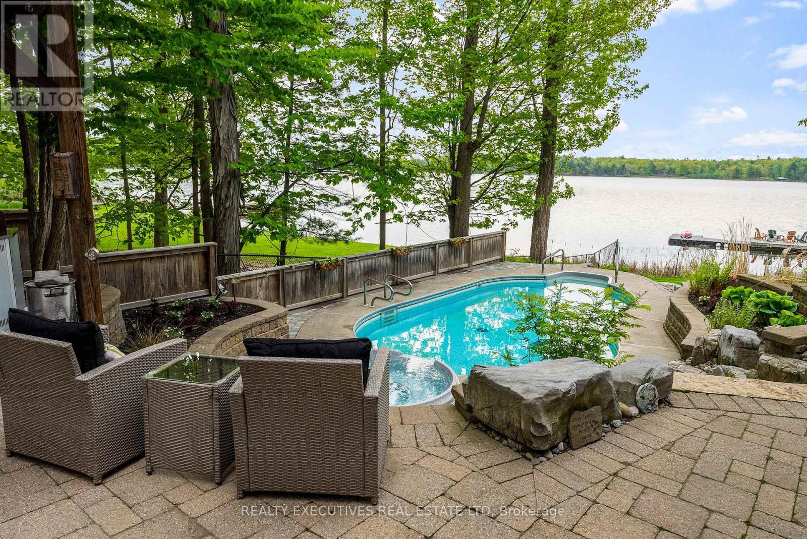 106 Black Snake Lane N, Frontenac Islands, Ontario  K0E 1L0 - Photo 24 - X12369002