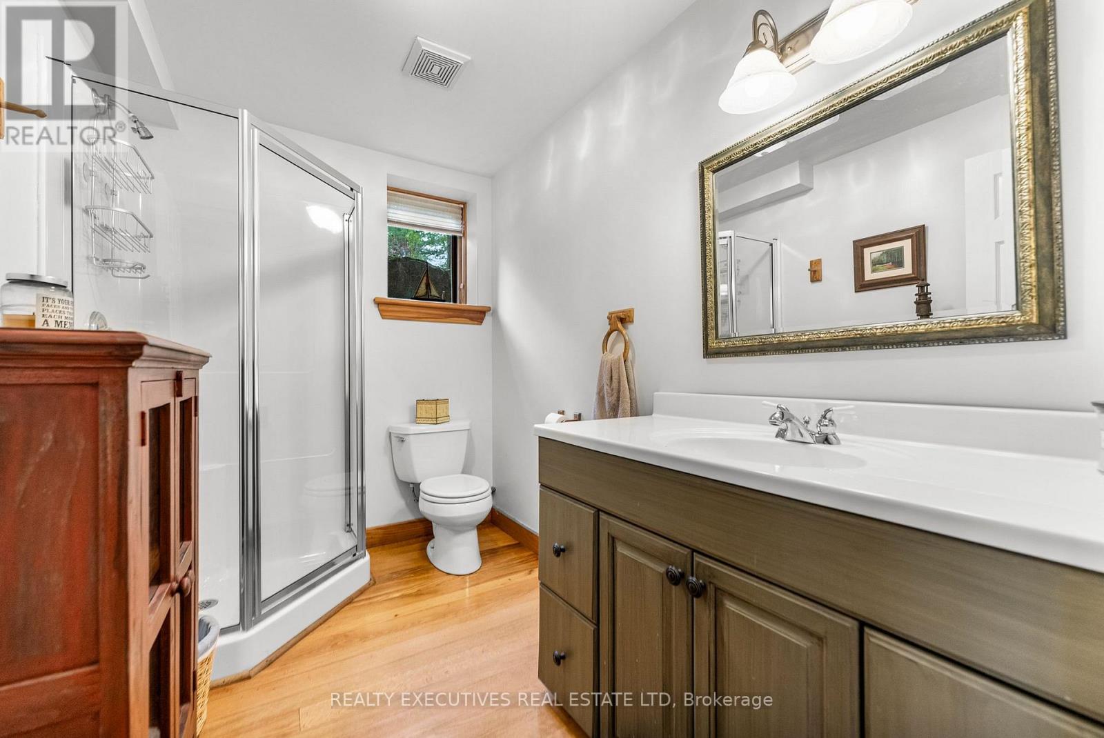 106 Black Snake Lane N, Frontenac Islands, Ontario  K0E 1L0 - Photo 17 - X12369002