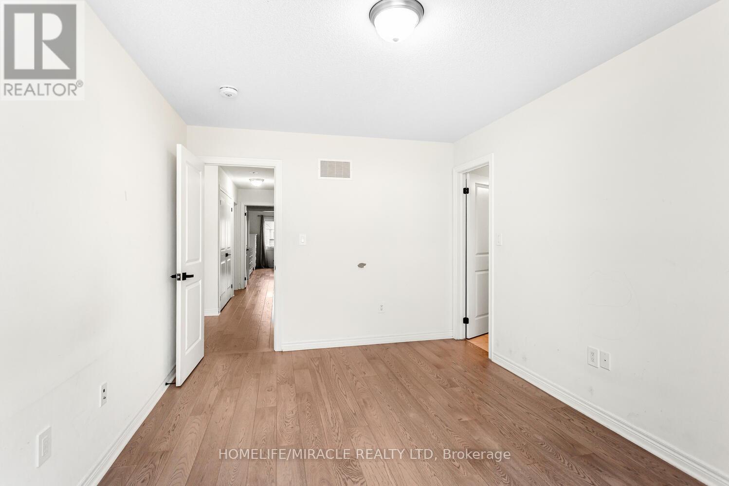 3 Farringdon Crescent, Brampton, Ontario  L7A 4Z5 - Photo 28 - W12519424