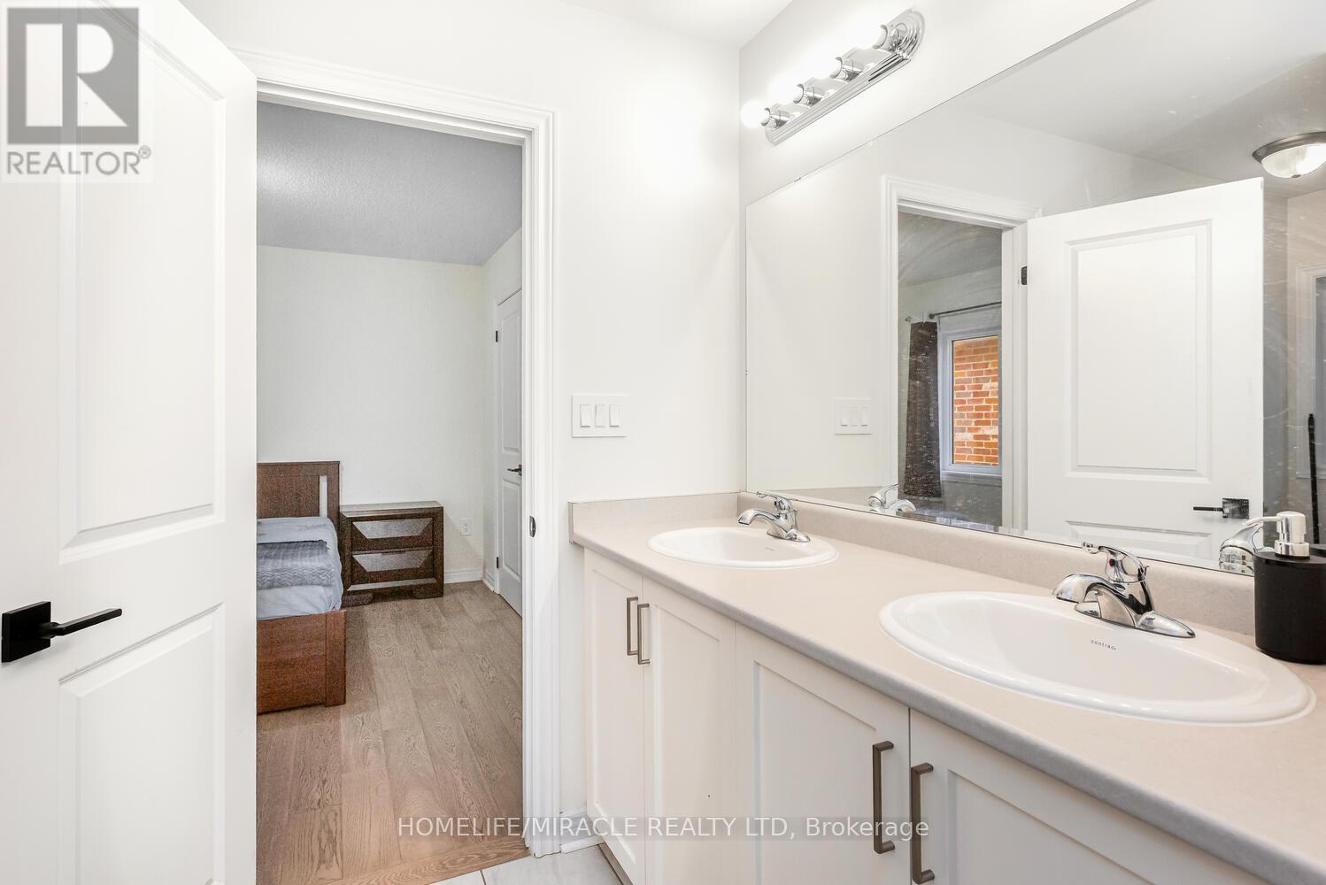 3 Farringdon Crescent, Brampton, Ontario  L7A 4Z5 - Photo 31 - W12519424