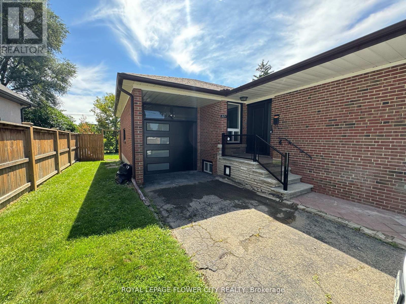 221 Acton Avenue, Toronto, Ontario  M3H 4H8 - Photo 28 - C12525550