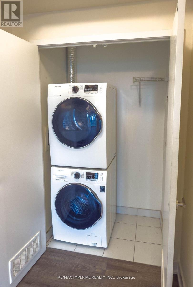 2203 Nt - 99 Broadway Avenue, Toronto, Ontario M4P 0E3 - Photo 12 - C12525572