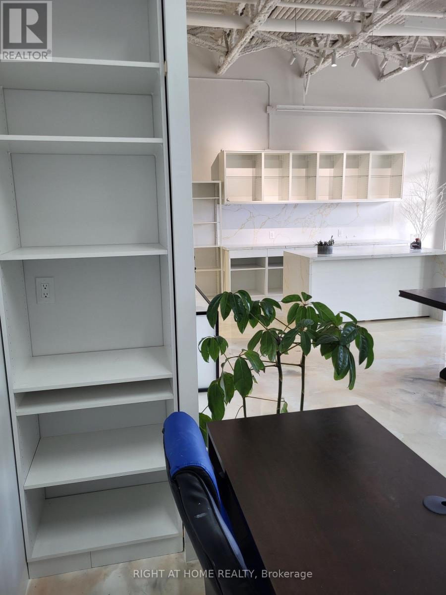 116 - 52 Scarsdale Road, Toronto, Ontario  M3B 2R7 - Photo 19 - C12525574