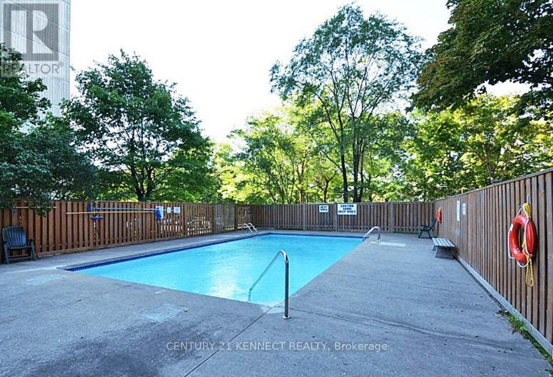 1601 - 3170 Kirwin Avenue S, Mississauga, Ontario  L5A 3R1 - Photo 38 - W12524284