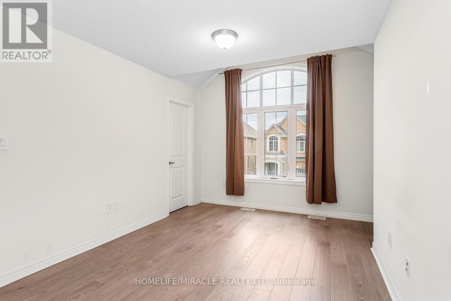 3 Farringdon Crescent, Brampton, Ontario  L7A 4Z5 - Photo 26 - W12519424