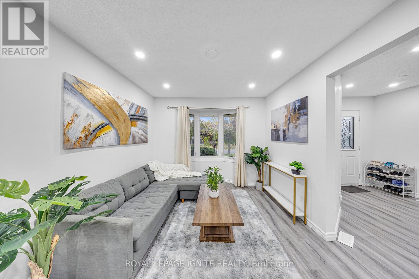 431 Cobblehill Drive, Oshawa, Ontario  L1K 1Y6 - Photo 7 - E12525570