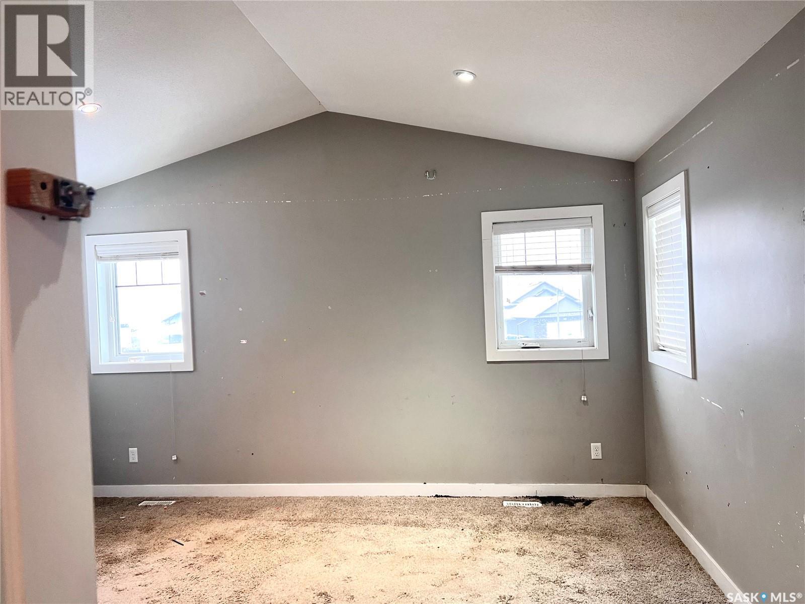 662 Sutter Bay, Saskatoon, Saskatchewan  S7T 0R5 - Photo 11 - SK023666