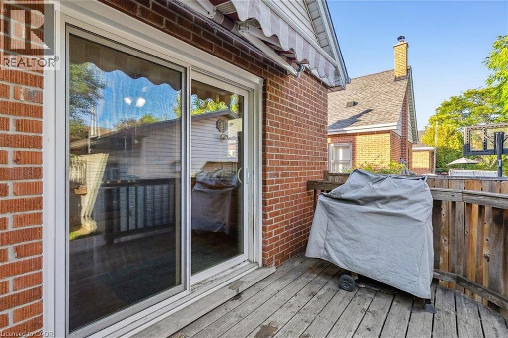 29 East 34th Street, Hamilton, Ontario  L8V 3W2 - Photo 23 - 40775264