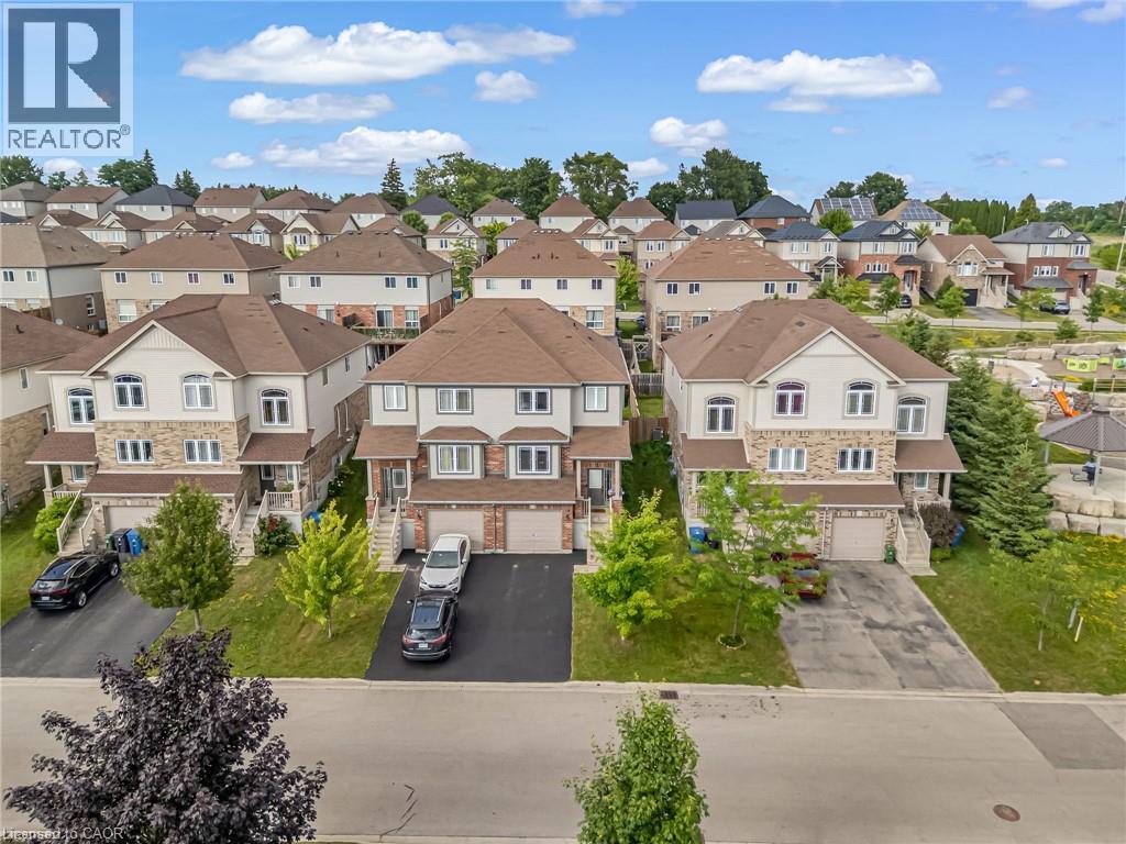 19 OAKES Crescent, Guelph, Ontario