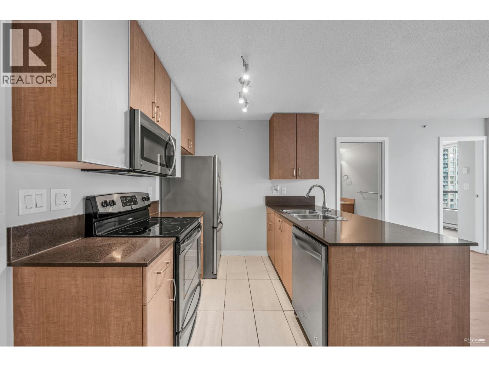 1703 977 Mainland Street, Vancouver, British Columbia  V6B 1T2 - Photo 6 - R3065814