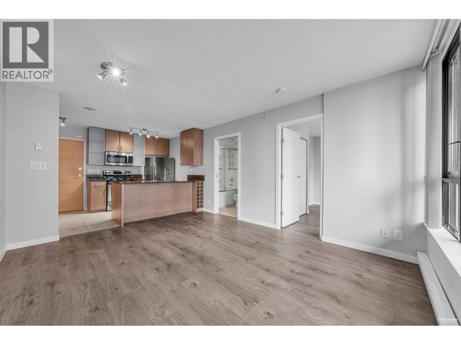 1703 977 Mainland Street, Vancouver, British Columbia  V6B 1T2 - Photo 13 - R3065814