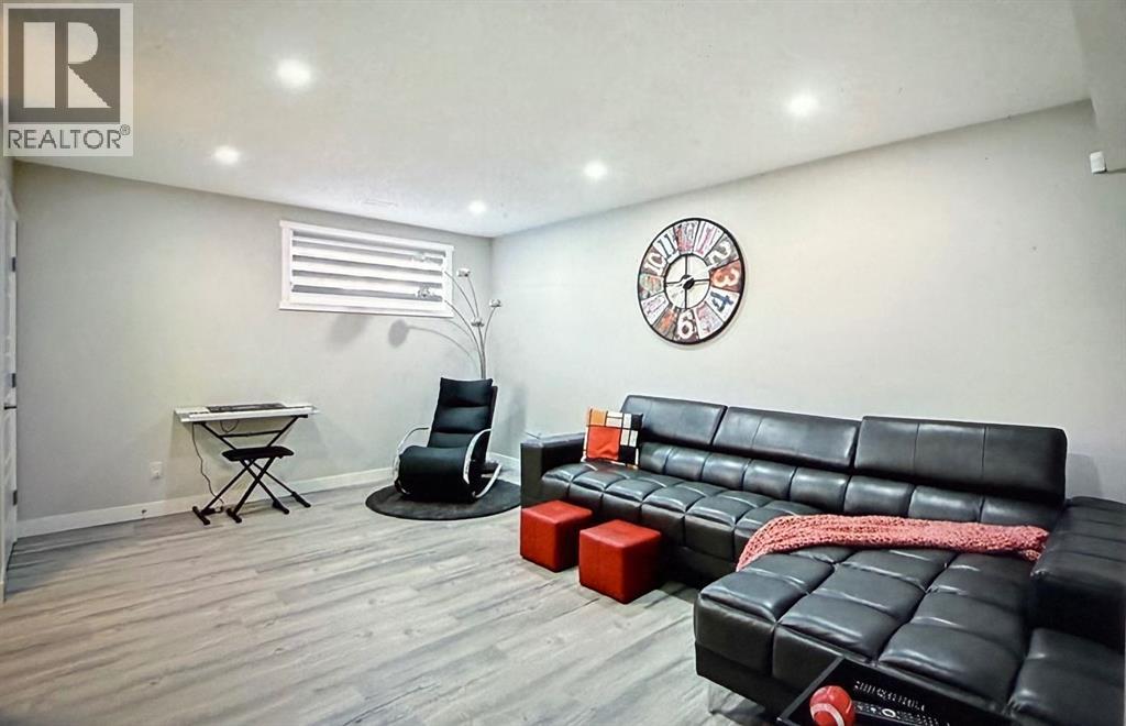 10077, 46 Street Savanna, Calgary, Alberta  T3J 0Y5 - Photo 34 - A2269291