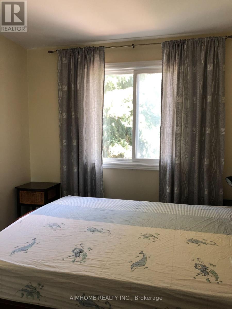 (Main&second Floor) - 47 Yucatan Road, Toronto, Ontario  M2H 2L1 - Photo 9 - C12455935