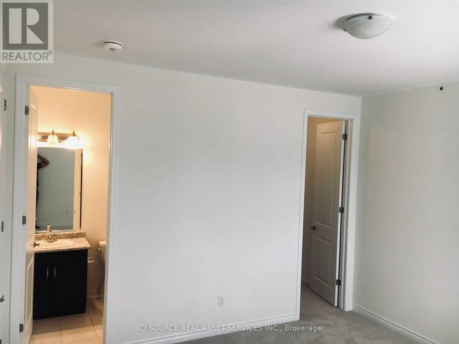 459 Equestrian Way, Cambridge, Ontario  N3E 0B6 - Photo 19 - X12525578