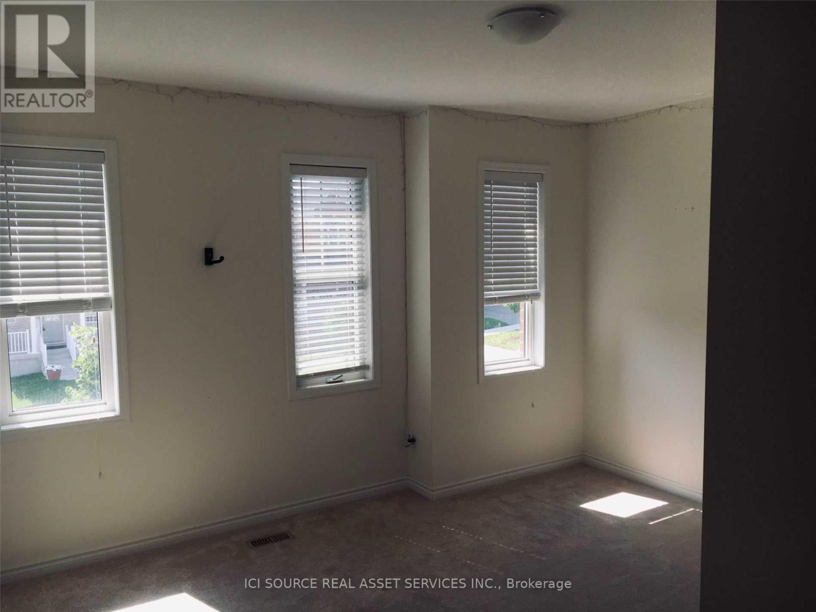 459 Equestrian Way, Cambridge, Ontario  N3E 0B6 - Photo 20 - X12525578