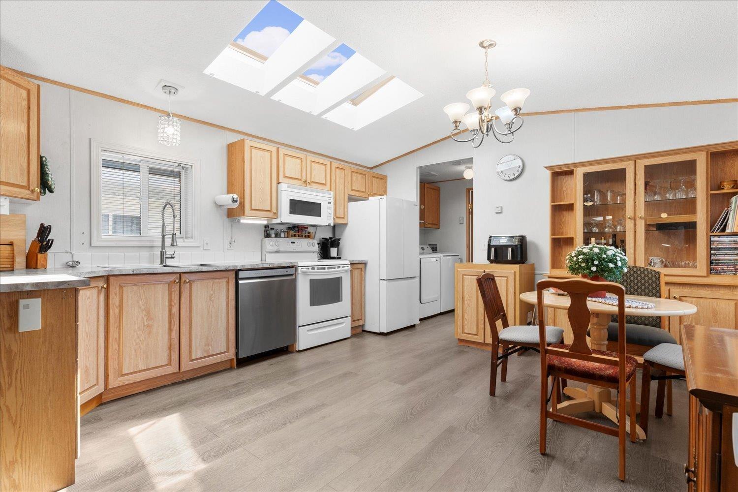 4 6338 Vedder Road, Sardis South, Chilliwack, British Columbia V2R 1C6 - Photo 13 - R3038918