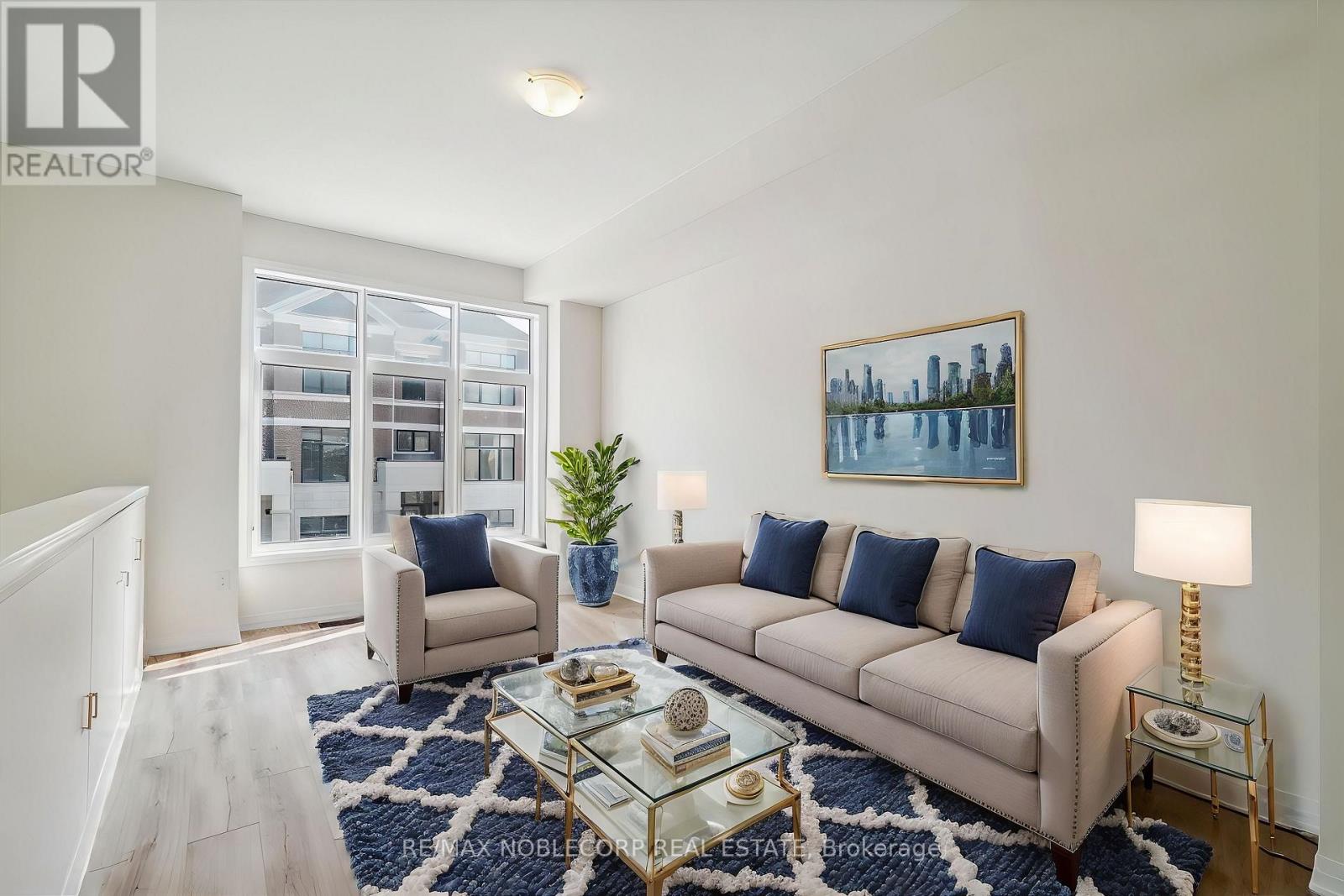 16 Tay Lane, Richmond Hill, Ontario L4S 0N8 - Photo 9 - N12525544