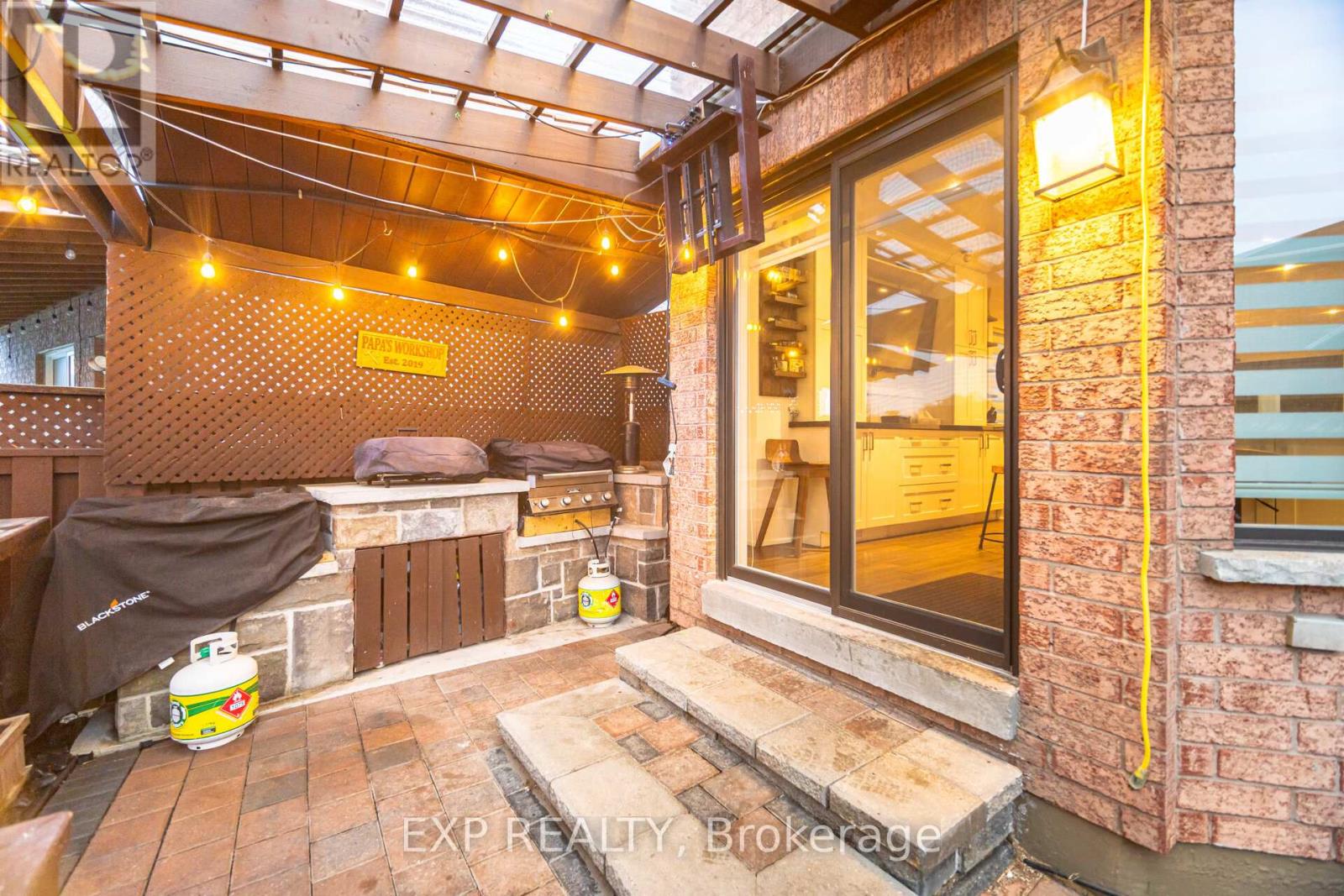 118 Solway Avenue, Vaughan, Ontario  L6A 2X1 - Photo 37 - N12525526