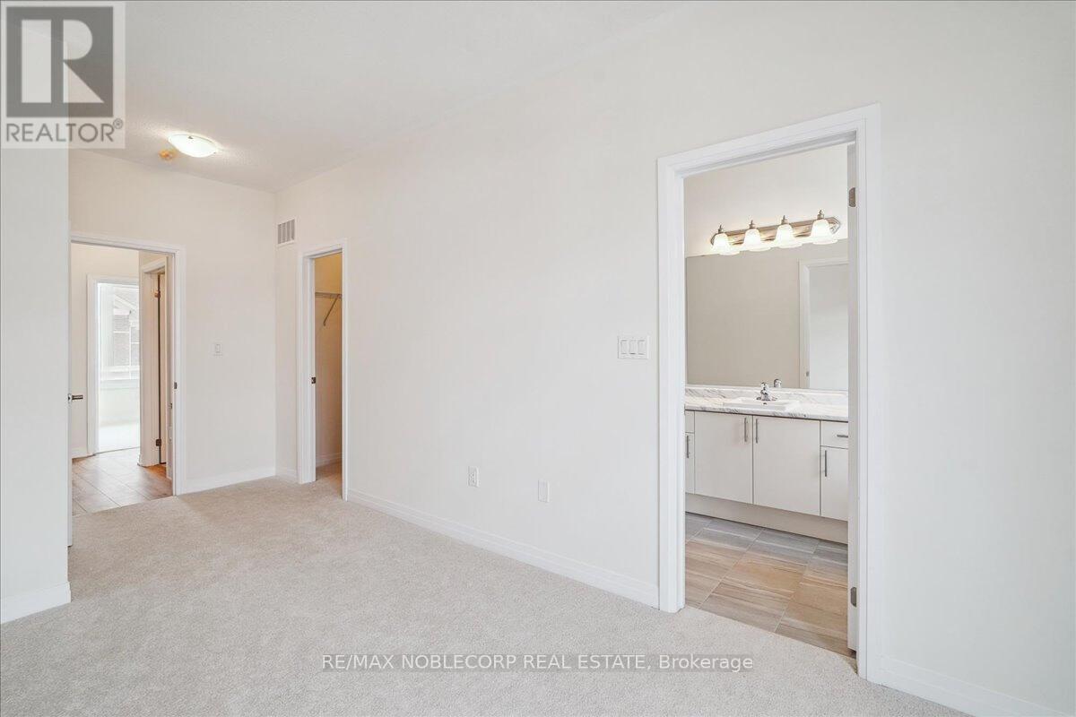 16 Tay Lane, Richmond Hill, Ontario L4S 0N8 - Photo 16 - N12525544