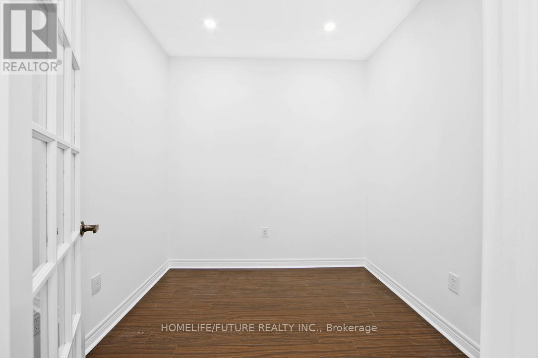 333 - 7325 Markham Road, Markham, Ontario  L3S 0J9 - Photo 18 - N12525386