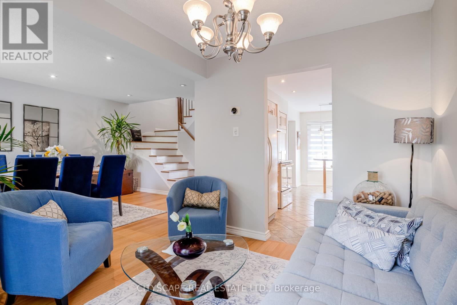 4235 Stonemason Crescent, Mississauga, Ontario  L5L 2Z6 - Photo 10 - W12518598