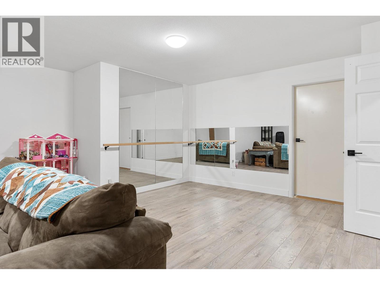 5633 Day Road, Vernon, British Columbia  V1B 3J5 - Photo 38 - 10368864