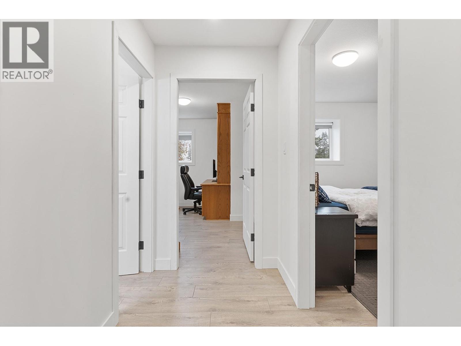 5633 Day Road, Vernon, British Columbia  V1B 3J5 - Photo 39 - 10368864