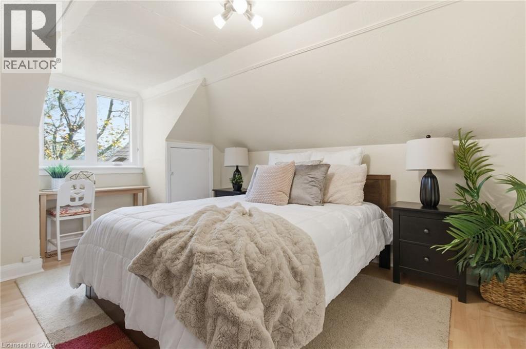 76 East 15th Street, Hamilton, Ontario L9A 4E9 - Photo 18 - 40786565