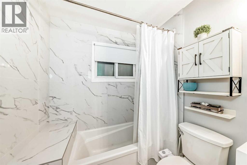 466 Huntley Way Ne, Calgary, Alberta  T2K 4Z8 - Photo 18 - A2269331