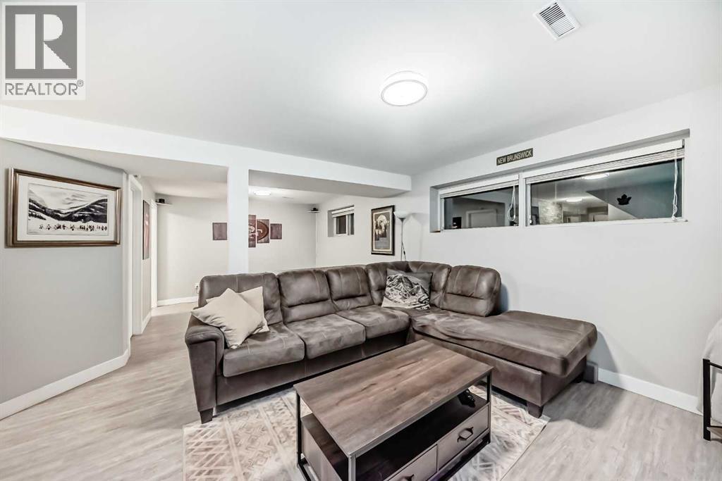 466 Huntley Way Ne, Calgary, Alberta  T2K 4Z8 - Photo 30 - A2269331