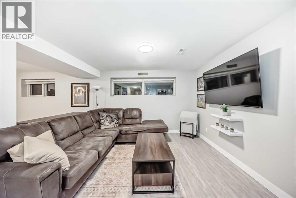 466 Huntley Way Ne, Calgary, Alberta  T2K 4Z8 - Photo 29 - A2269331