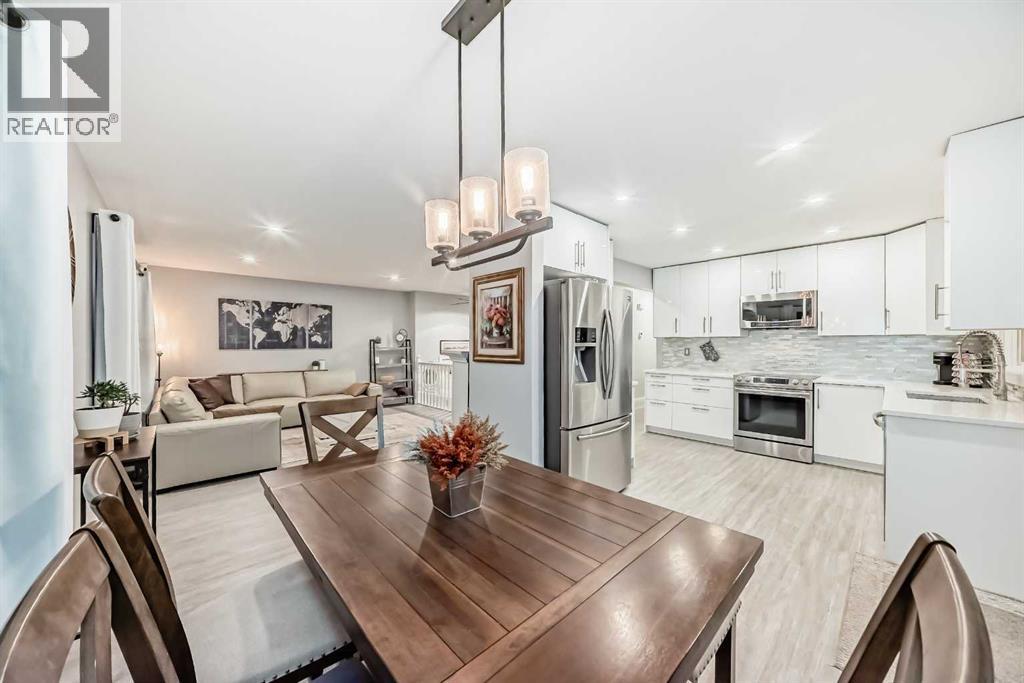 466 Huntley Way Ne, Calgary, Alberta  T2K 4Z8 - Photo 12 - A2269331