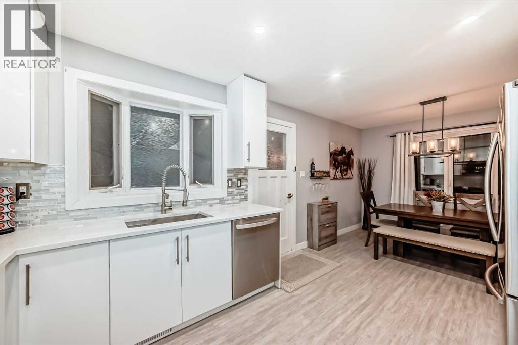 466 Huntley Way Ne, Calgary, Alberta  T2K 4Z8 - Photo 10 - A2269331