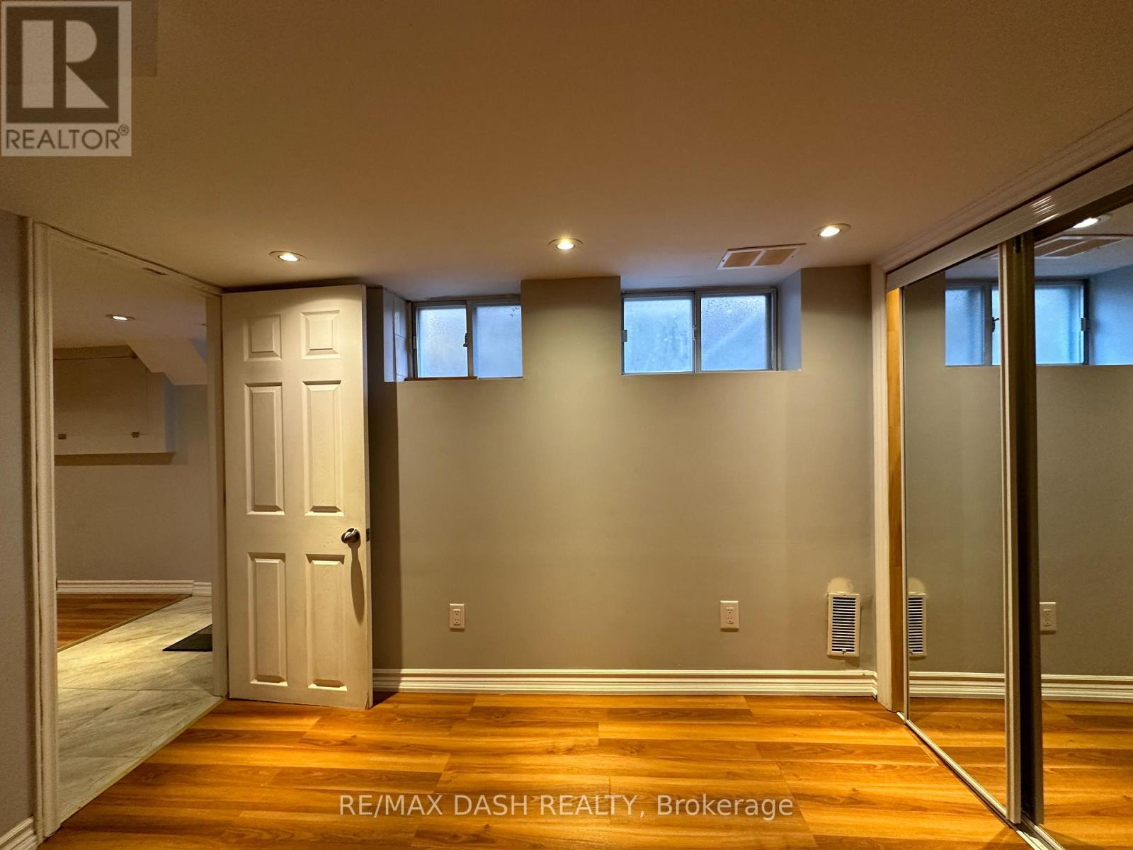 Bsmt - 11 Somerset Avenue, Toronto, Ontario  M6H 2R4 - Photo 23 - C12525640