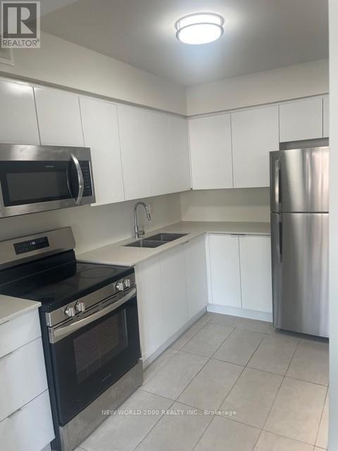 103 - 33 Erskine Avenue, Toronto, Ontario  M4P 1Y6 - Photo 3 - C12525652