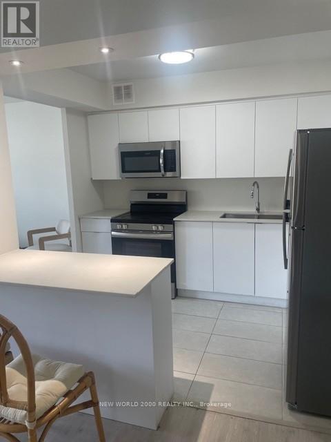 103 - 33 Erskine Avenue, Toronto, Ontario  M4P 1Y6 - Photo 5 - C12525652