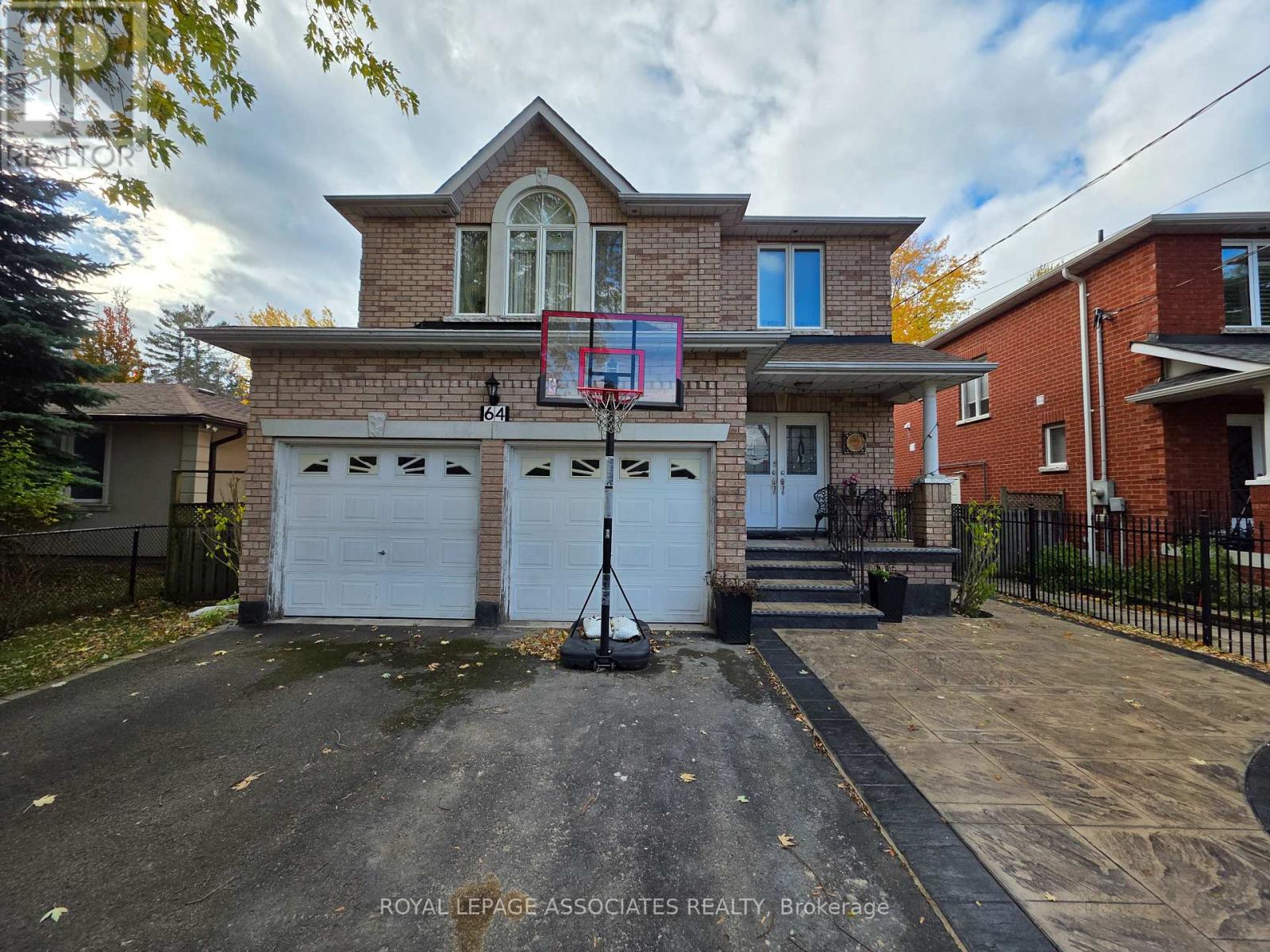64 MORNINGSIDE AVENUE, Toronto, Ontario