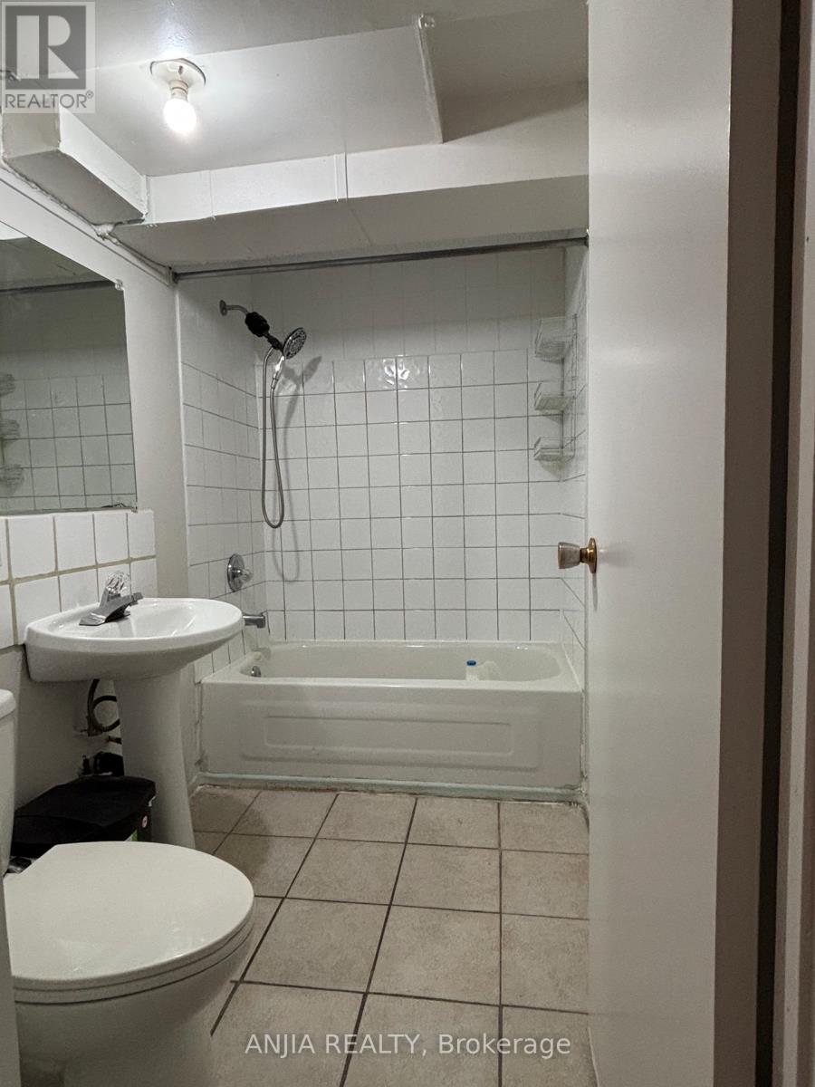 Basement - 1529 O'connor Drive, Toronto, Ontario  M4B 2V7 - Photo 8 - E12525630