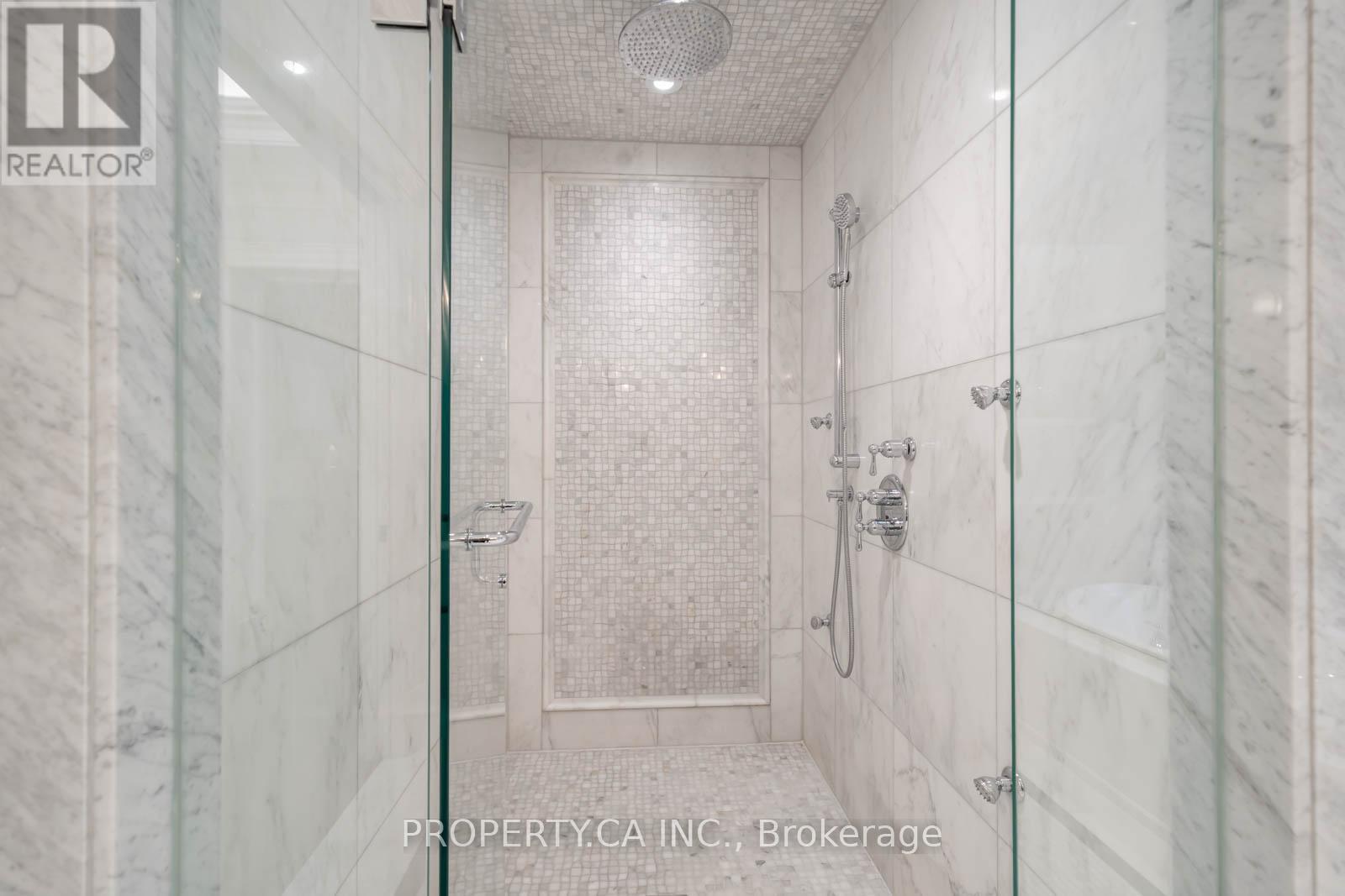 224 Donnelly Drive, Mississauga, Ontario  L5G 2M4 - Photo 27 - W12522822