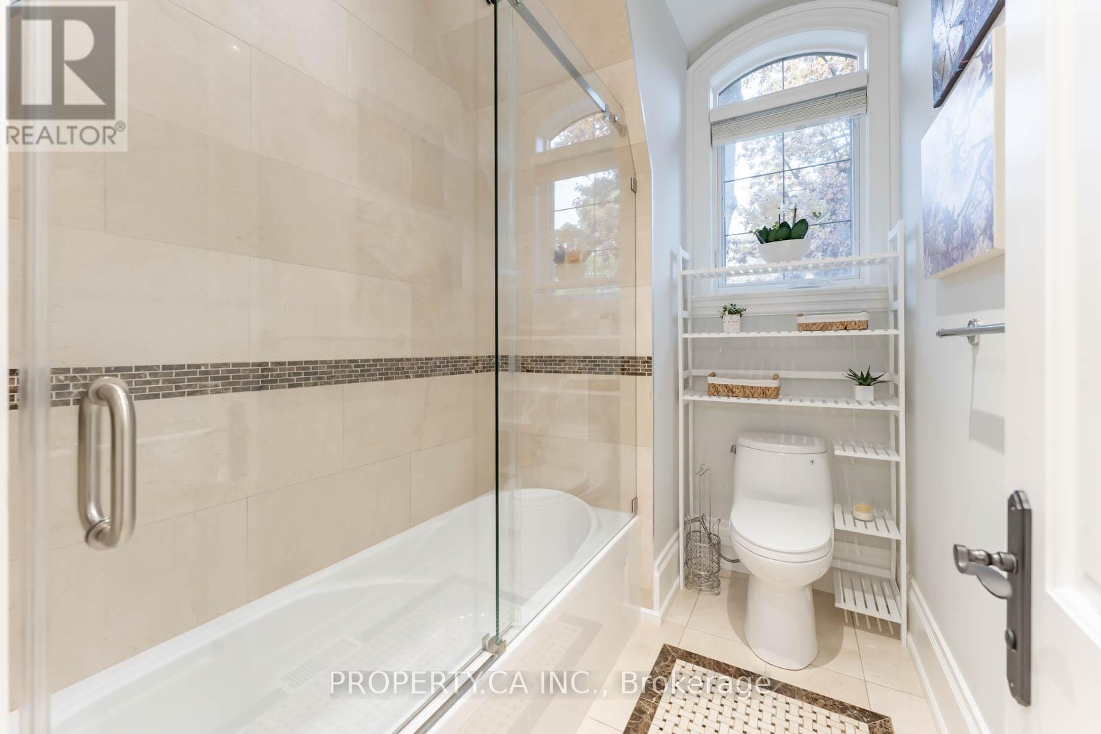 224 Donnelly Drive, Mississauga, Ontario  L5G 2M4 - Photo 35 - W12522822