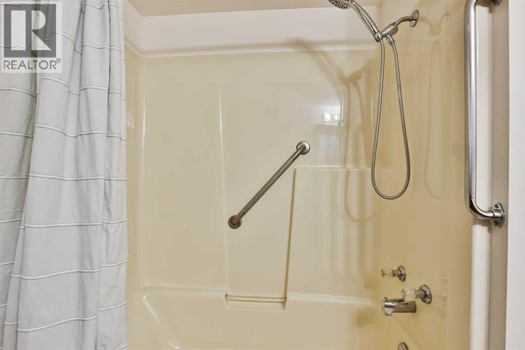 312, 20 3 Street S, Lethbridge, Alberta  T1J 4P1 - Photo 10 - A2263741