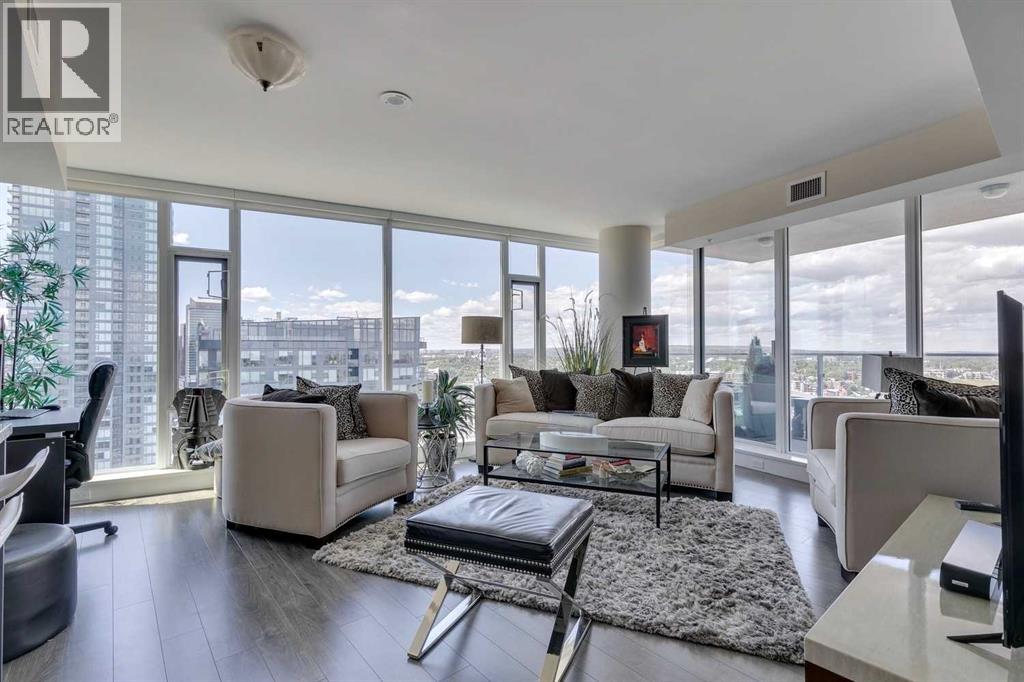 Property at 2902, 510 6 Avenue SE image 2