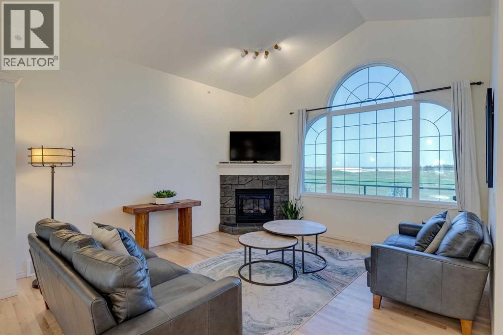 40 Muirfield Close, Lyalta, Alberta  T0J 1Y1 - Photo 4 - A2259180