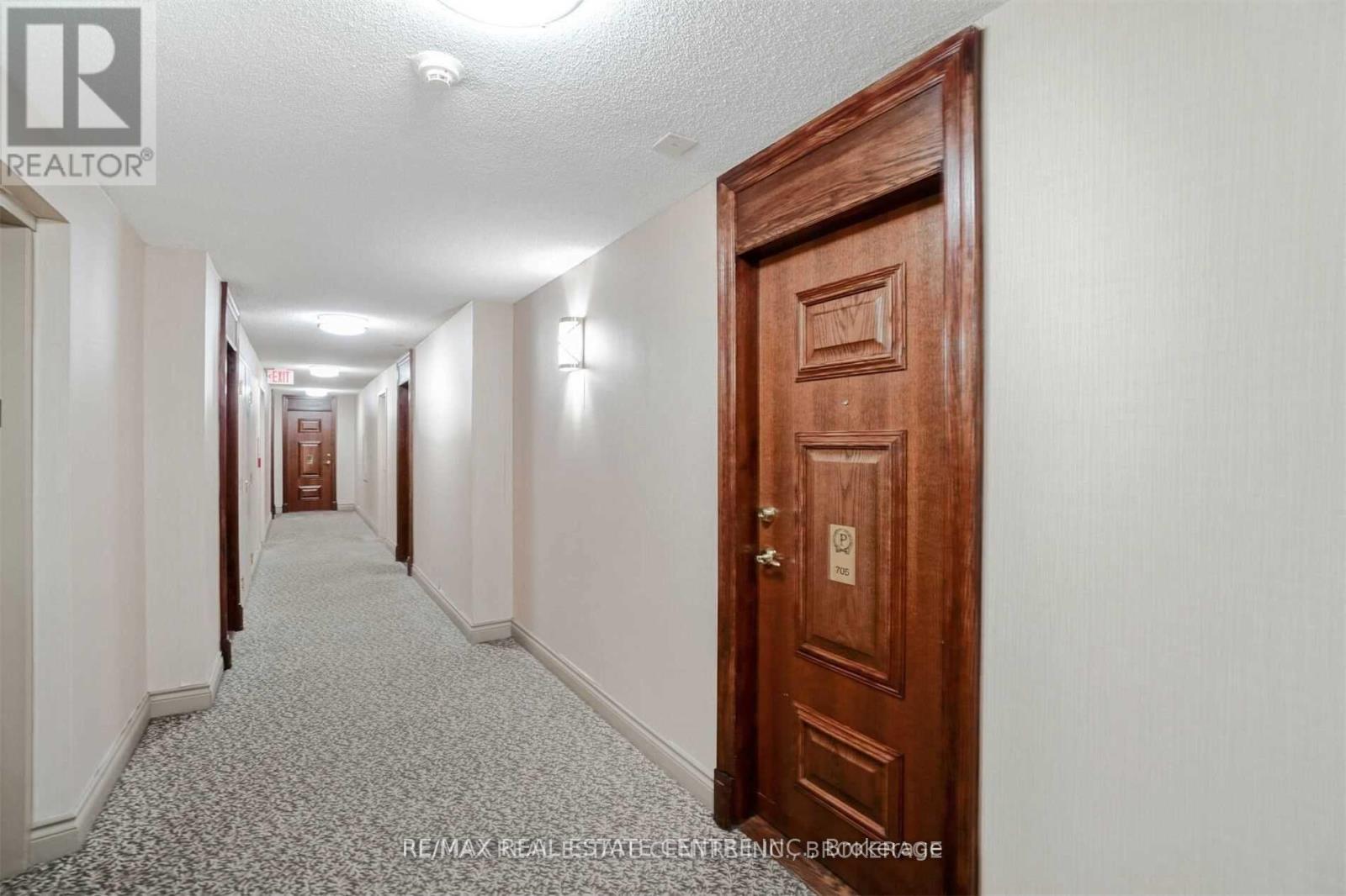 705 - 5 Michael Power Place, Toronto, Ontario  M9A 0A3 - Photo 15 - W12525606