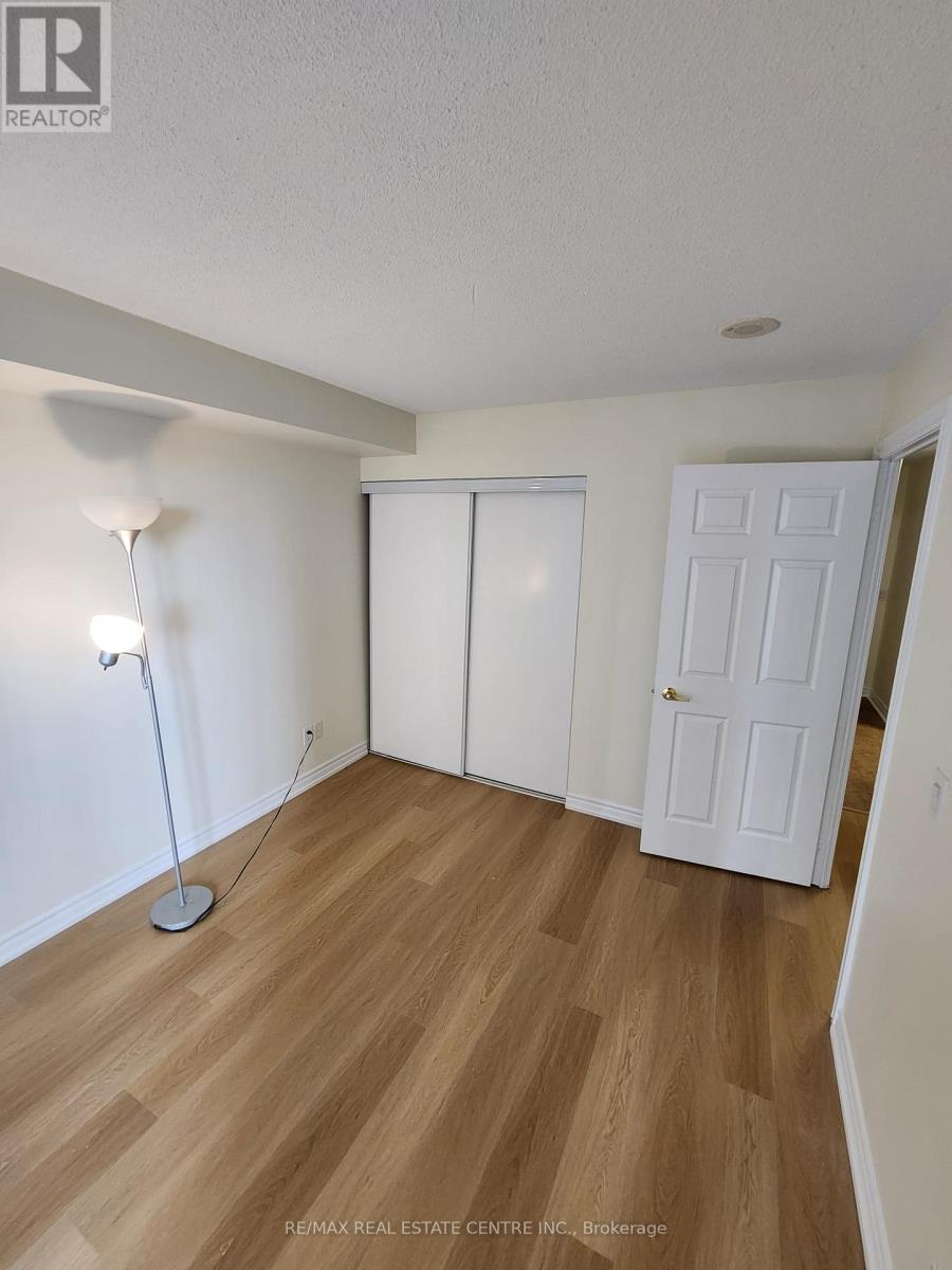 705 - 5 Michael Power Place, Toronto, Ontario  M9A 0A3 - Photo 21 - W12525606