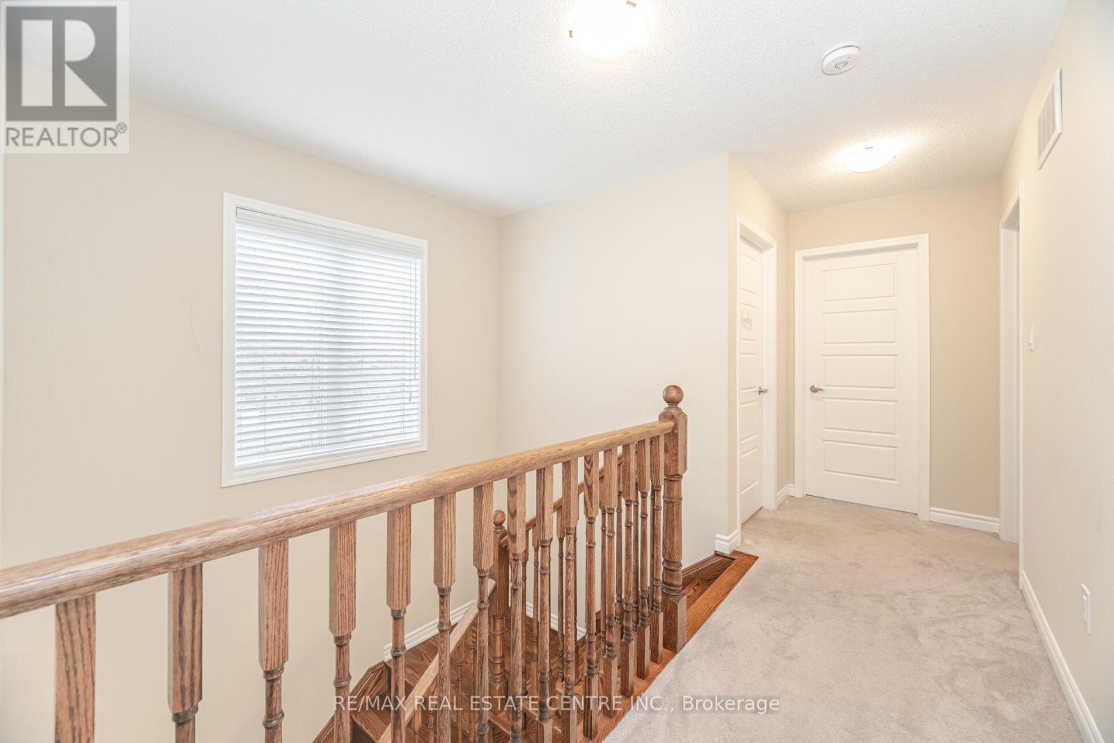 845 Aspen Terrace, Milton, Ontario L9E 1S1 - Photo 22 - W12525618